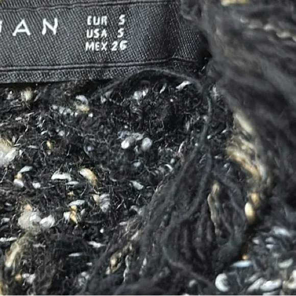 Zara Tweed & Lace Textured Short Sleeve Raw Hem Top Black Size Small - Picture 7 of 12